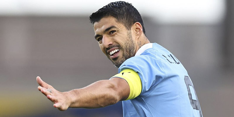 Trái tim của Luis Suarez luôn hướng về Uruguay